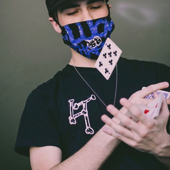 Meet your Posher, Benjamin AKA LUCK THREADS - Picture 6 of 7